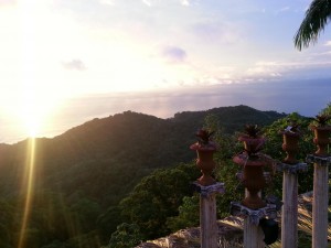 Costa Rica: Sunset at Villa Caletas (with Pillars)